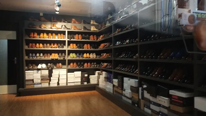 SHU 4 U, Luxury Premium Shoe store